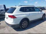 VOLKSWAGEN TIGUAN 2.0T SE/2.0T SEL 3VV3B7AX8JM192926 photo