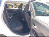 JEEP CHEROKEE LATITUDE 1C4PJLCB0FW616538 снимка
