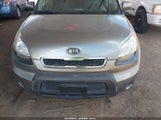 KIA SOUL + KNDJT2A28A7163141 снимка