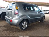 KIA SOUL + KNDJT2A28A7163141 снимка