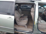 TOYOTA SIENNA LIMITED 5TDBK22C98S019421 снимка