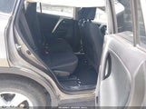 Toyota Rav4 Xle JTMWFREV7ED040383 снимка