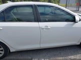 TOYOTA CAMRY HYBRID XLE 4T1BD1FKXCU030157 fotografie