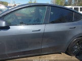 TESLA MODEL Y LONG RANGE DUAL MOTOR ALL-WHEEL DRIVE 7SAYGAEE9NF574634 photo