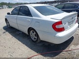 TOYOTA CAMRY LE 4T1BE32K52U048336 снимка
