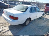 TOYOTA CAMRY DX/LE/XLE 4T1BG12K7TU950826 снимка