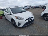 TOYOTA PRIUS C TWO JTDKDTB35J1615449 снимка