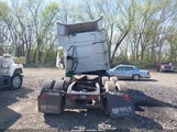 VOLVO VN VNL 4V4NC9EG0EN157128 снимка