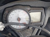 SUZUKI GSX-R600 JS1GN7DA872117572 снимка
