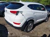 HYUNDAI TUCSON SEL KM8J33A41JU688398 снимка