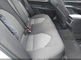 Toyota Camry Le 4T1B11HK2JU632957 photo