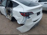 TESLA MODEL Y LONG RANGE DUAL MOTOR ALL-WHEEL DRIVE 7SAYGDEE1SF296292 photo