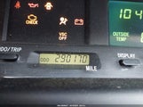 TOYOTA AVALON XLS 4T1BF28B42U248087 снимка