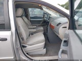 CHRYSLER TOWN & COUNTRY LX 2A8HR44H38R115900 fotografie