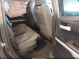 TOYOTA TUNDRA SR5 5.7L V8 5TFUW5F11GX517807 fotografie