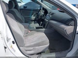 TOYOTA CAMRY LE 4T1BF3EK1BU774851 снимка