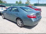 TOYOTA CAMRY LE 4T1BE46K97U683194 снимка