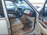 LINCOLN NAVIGATOR 5LMFU28545LJ08551 снимка