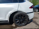 TESLA MODEL X 100D/75D/LONG RANGE 5YJXCBE27KF150381 снимка