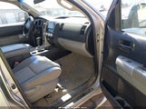TOYOTA TUNDRA SR5 5.7L V8 5TFBV54187X021626 fotografie