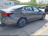 NISSAN ALTIMA SV FWD 1N4BL4DV1RN380520 photo