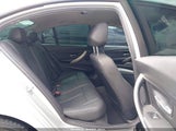BMW 320I WBA8E1G31HNU16631 fotografie