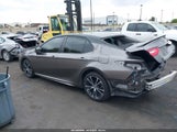 TOYOTA CAMRY SE 4T1B11HK0JU602453 fotografie