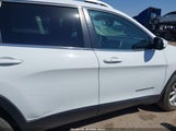 JEEP CHEROKEE LATITUDE 1C4PJLCSXFW580566 снимка