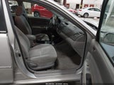 TOYOTA CAMRY LE 4T1BE32K73U187336 снимка