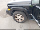 JEEP COMMANDER SPORT 1J4RH4GK6AC140997 снимка