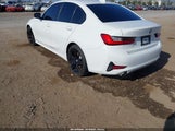 BMW 330I WBA5R1C54KAK11074 снимка