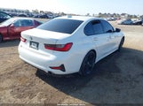 BMW 330I WBA5R1C54KAK11074 снимка
