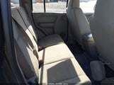 JEEP LIBERTY SPORT 1J4GL48K85W700799 fotografie