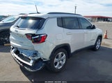 JEEP COMPASS LATITUDE FWD 3C4NJCBBXMT581213 photo
