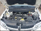 Dodge Journey Se 3C4PDCAB9JT518603 снимка