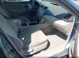 TOYOTA CAMRY LE 4T4BE46K49R094675 снимка