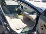 TOYOTA CAMRY XLE JTNBE46K073017041 снимка