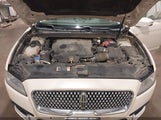 LINCOLN CONTINENTAL RESERVE 1LN6L9NP2J5606508 снимка