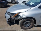 TOYOTA COROLLA LE 5YFB4MDE1RP094256 снимка