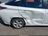 Toyota Prius Two JTDKBRFU4G3002957 снимка