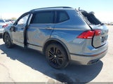VOLKSWAGEN TIGUAN 2.0T SE R-LINE BLACK 3VV8B7AX4NM154637 photo