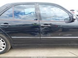 MERCEDES-BENZ E 320 WDBJF65J91B363439 снимка