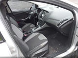 FORD FOCUS SE 1FAHP3K27CL152803 photo