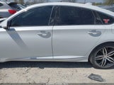 HONDA ACCORD HYBRID TOURING 1HGCV3F9XNA007420 photo