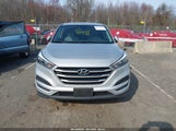 HYUNDAI TUCSON SE KM8J2CA44JU644303 снимка
