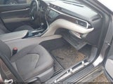 TOYOTA CAMRY LE 4T1B11HK5JU527961 photo