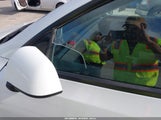 TESLA MODEL Y LONG RANGE DUAL MOTOR ALL-WHEEL DRIVE 7SAYGDEE2RA248369 fotografie