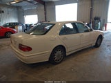 MERCEDES-BENZ E 320 WDBJF65J9YA968206 fotografie