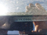 JEEP COMPASS LATITUDE 4X4 3C4NJDBB6JT101024 снимка