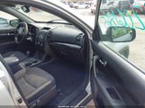 KIA SORENTO LX 5XYKT3A13BG144387 снимка